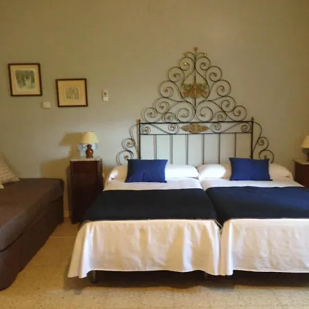 Lo Mas Holiday home Falset